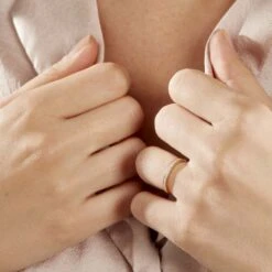 Alliance Juliette Or Jaune Diamant 9 Alliance Juliette Or Jaune Diamant -Histoire d'Or B3AFJDW965 model1