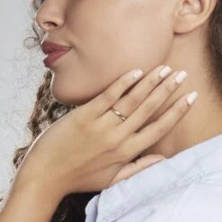 Alliance Sirona Demi Jonc Confort Or Blanc -Histoire d'Or B3AMJW0740 model1