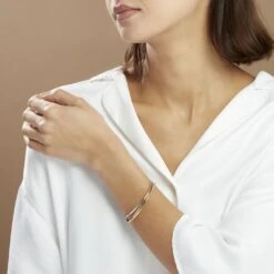 Bracelet Jonc Catalin 3 Fils Entrelaces Or Tricolore -Histoire d'Or B3BFJW008M model0