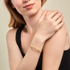 Bracelet Jonc Cynthia Fil Carre Lisse Or Jaune -Histoire d'Or B3BFJW0691 model0