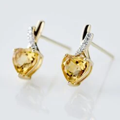 Boucles D'oreilles Puces Or Jaune Clothilde -Histoire d'Or B3OFJAJ002 view2