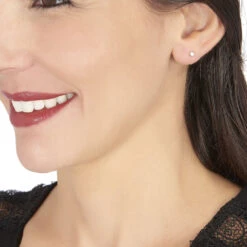 Boucles D'oreilles Puces Victoria Or Jaune Diamant -Histoire d'Or B3OFJDW409 model0
