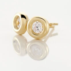 Boucles D'oreilles Puces Eden Serti Pneu Or Jaune Oxyde De Zirconium -Histoire d'Or B3OFJZW167 view2