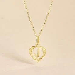 Pendentif Eudocie Coeur Lettre Or Jaune -Histoire d'Or B3PMJW0191 view2