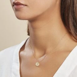 Pendentif Ange Rond Sable Or Jaune 8 Pendentif Ange Rond Sable Or Jaune -Histoire d'Or B3PMJW0915 model0