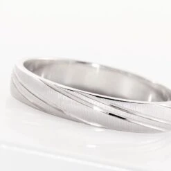 Alliance Eros Brossee Ruban Plat Or Blanc -Histoire d'Or B7AMBW0148 view3