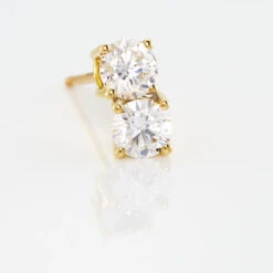 Boucles D'oreilles Puces 4 Griffes Or Jaune Diamant Synthetique 7 Boucles D'oreilles Puces 4 Griffes Or Jaune Diamant Synthetique -Histoire d'Or B7OFJJW003 view2