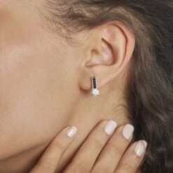 Boucles D'oreilles Puces Regilla Argent Oxyde De Zirconium -Histoire d'Or FAOFBZD295 model0