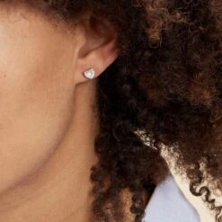 Boucles D'oreilles Puces Argent Blanc Schull Oxydes De Zirconium -Histoire d'Or FAOFBZW1TS model0