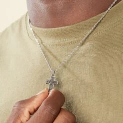 Collier Volcan Acier Blanc -Histoire d'Or FICHBW0278 model2