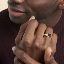 Chevalière Kauai Plaqué Or Jaune Pierre De Synthese -Histoire d'Or FQHHJNN109 model0