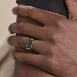 Chevalière Plaqué Hadrien Onyx -Histoire d'Or FQHHJNN116 model1